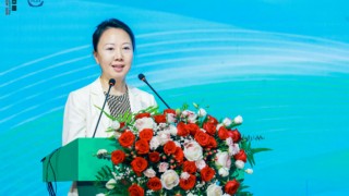 木器涂料丨中國(guó)家具協(xié)會(huì)副理事長(zhǎng)兼秘書長(zhǎng)屠祺：中國(guó)是當(dāng)之無愧的家具大國(guó)　